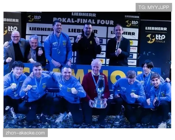 德甲战术哲学辩论：西班牙控球导向vs德国人盯人趋势